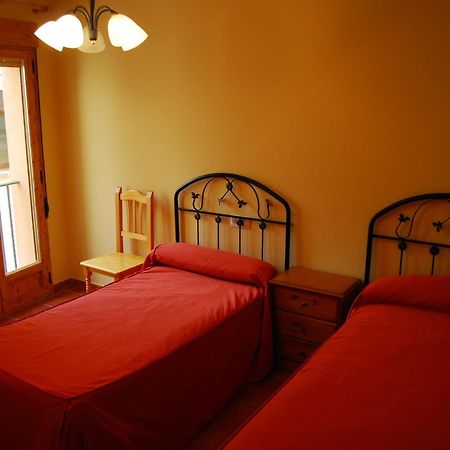 La Noguera Hotel Palomera ภายนอก รูปภาพ