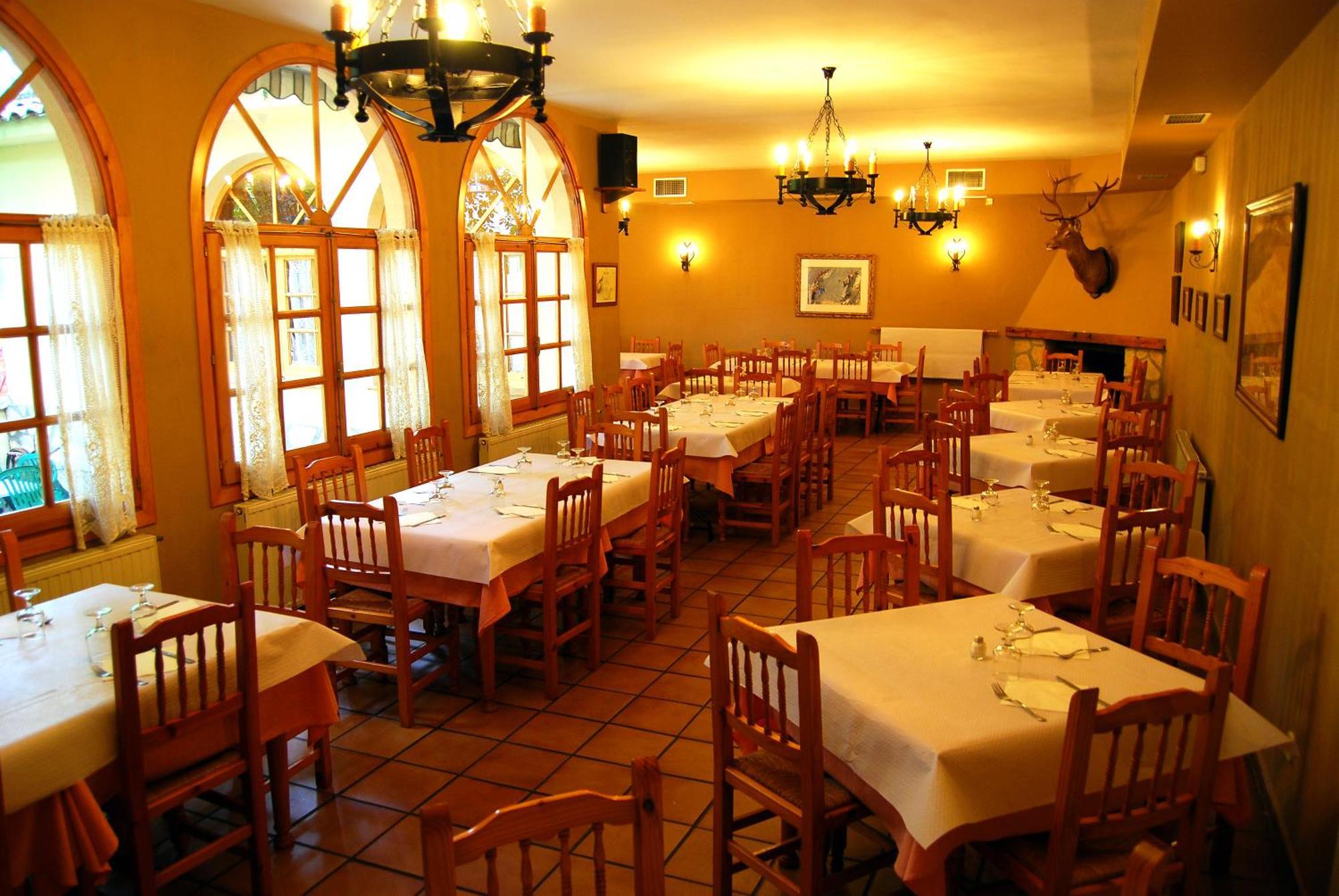 La Noguera Hotel Palomera ภายนอก รูปภาพ