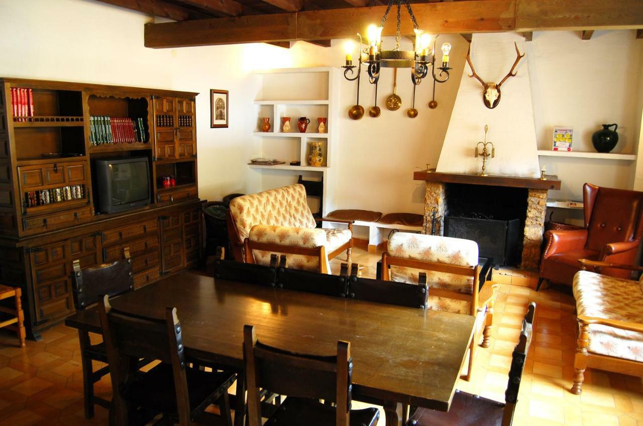 La Noguera Hotel Palomera ภายนอก รูปภาพ