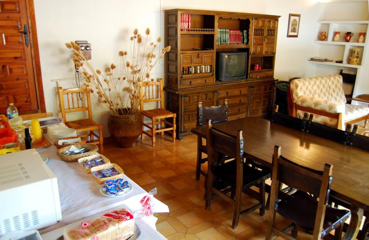La Noguera Hotel Palomera ภายนอก รูปภาพ